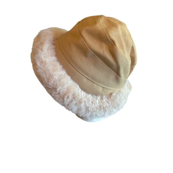 Reversible Faux Fur & Sherpa Bucket Hat - Picture 1 of 4